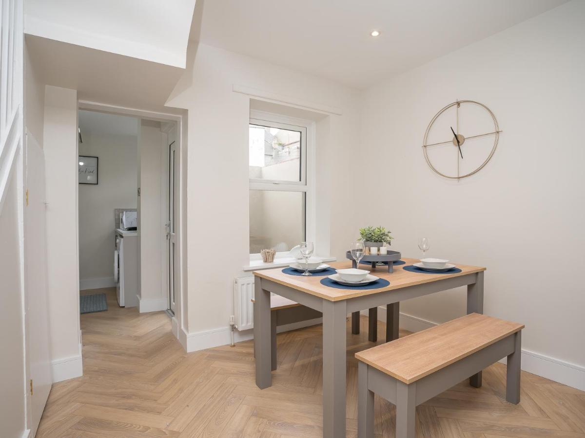 뉴캐슬 The Views Townhouse 빌라 외부 사진